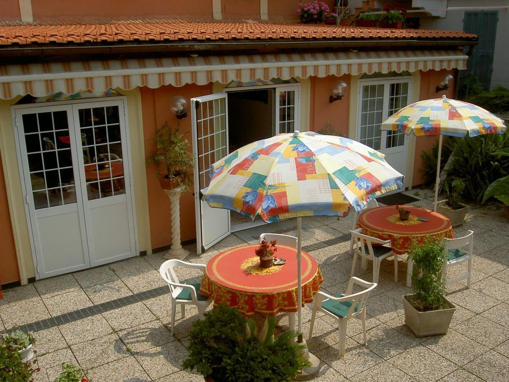 Albergo Kristina Bordighera Exteriör bild
